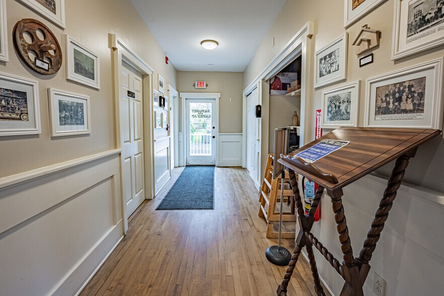 More Photos Of 310 Lake St, Wilson Hotel For Sale