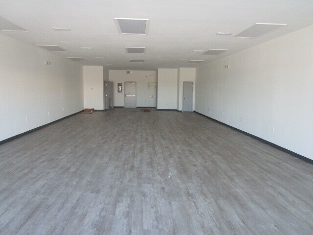 More Photos Of 3121 Wilson Rd, Harlingen Storefront For Lease