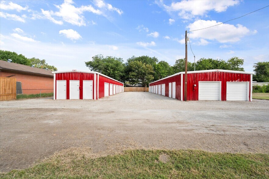 More Photos Of 124 Brooks ave, Corsicana Industrial For Sale