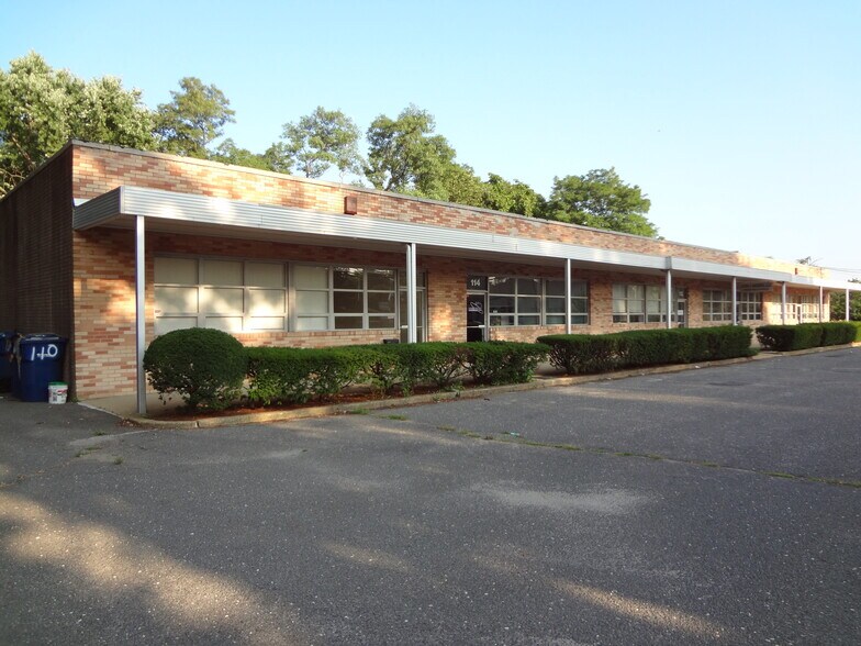 More Photos Of 108-116 Fortunato Pl, Neptune Office For Lease