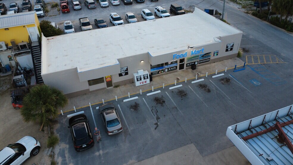 More Photos Of 1136 Beck Ave, Panama City Convenience Store For Lease