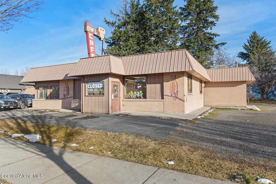 More Photos Of 9178 N Government Way, Hayden Restaurant For Sale