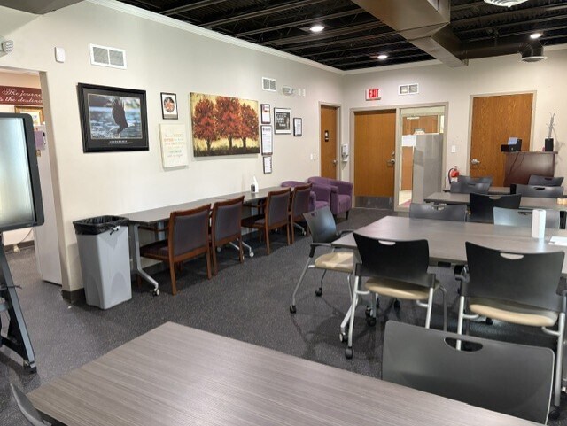 More Photos Of 6114 W Capitol Dr, Milwaukee Medical For Sale