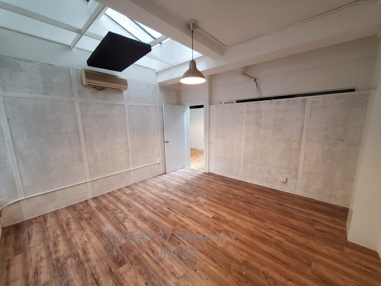 More Photos Of 13 E 37th St, New York Office Residential For Sale