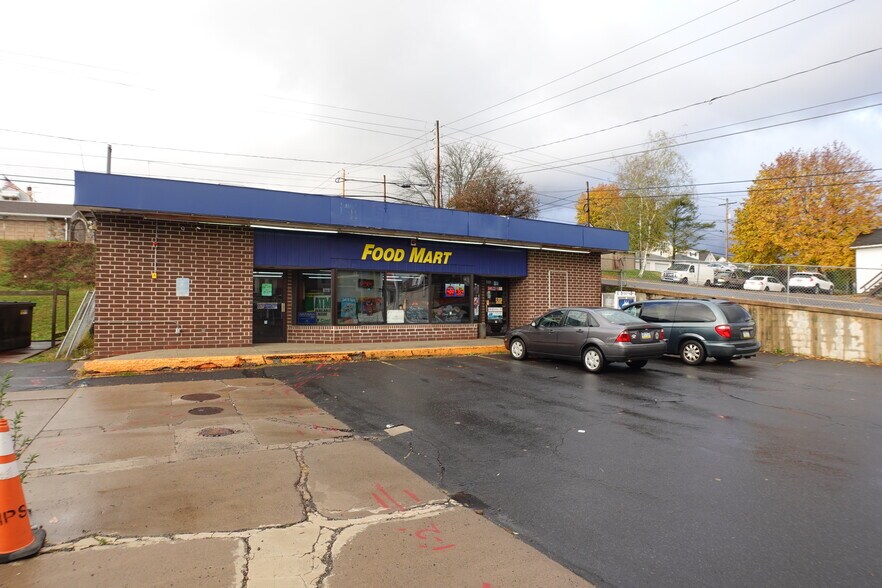 More Photos Of 600 Chestnut St, Kulpmont Service Station For Sale
