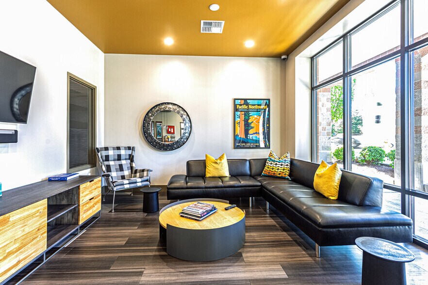 More Photos Of 1430 Wilmington Dr, Dupont Apartments For Lease