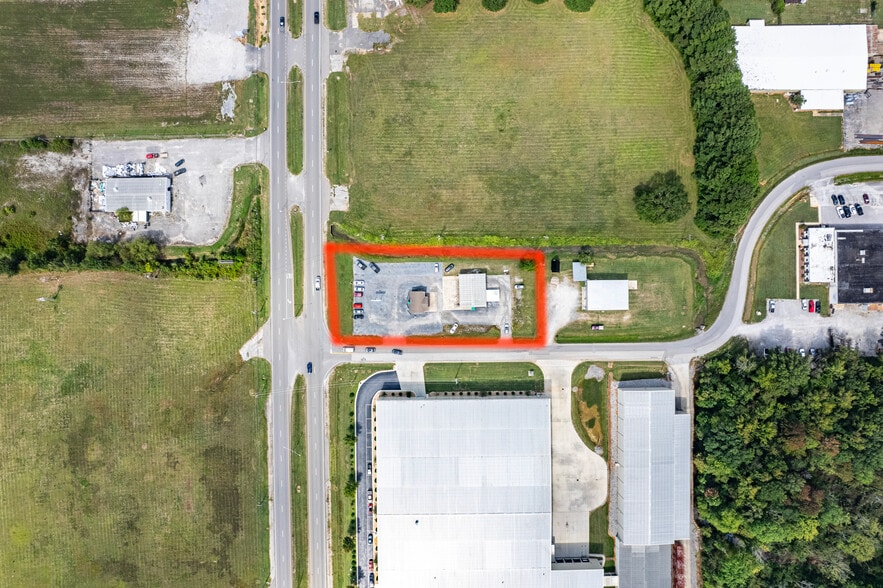 More Photos Of 3420 Highway 31 S, Decatur General Retail For Sale