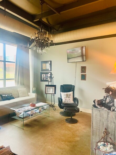 More Photos Of 1232 Johnson Ferry Rd, Marietta Medical For Lease