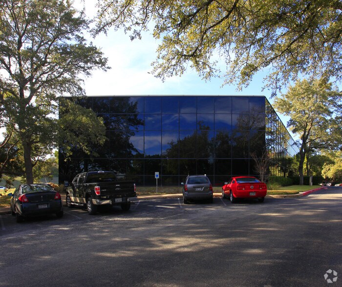Primary Photo Of 1001 S Capital Of Texas Hwy, Austin Unknown For Lease