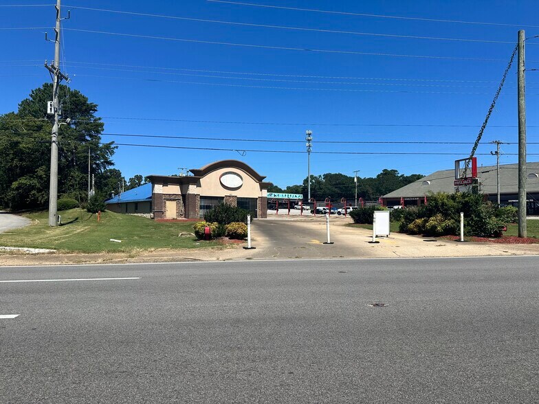 Primary Photo Of 4907 Highway 58, Chattanooga Carwash For Sale