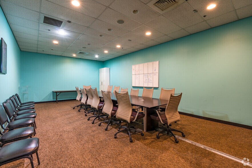 More Photos Of 9249 Folsom Blvd, Sacramento Religious Facility For Sale