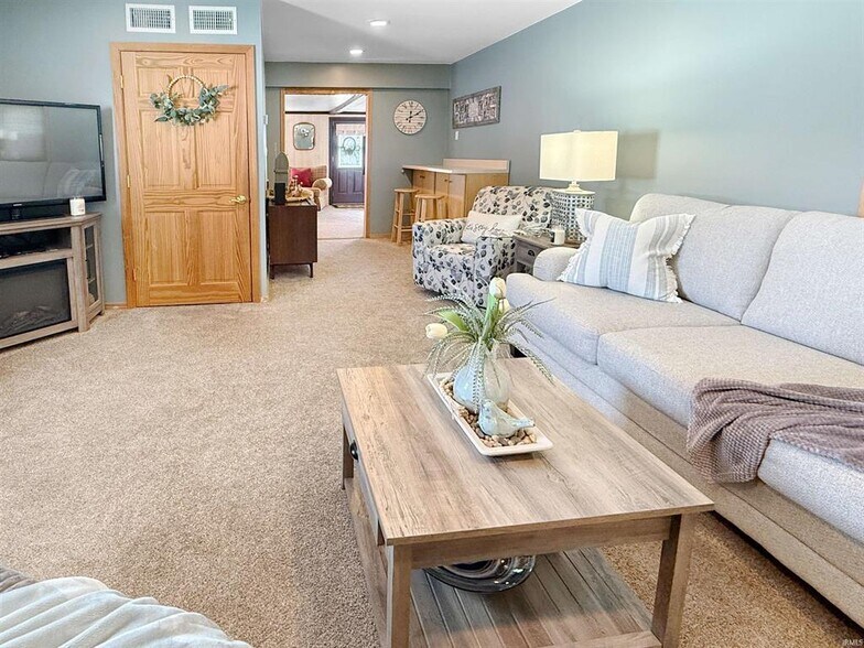 More Photos Of 5891 N US Highway 231, Jasper Industrial For Sale