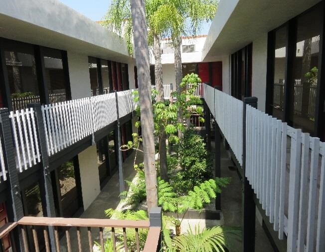 More Photos Of 2665 30th St, Santa Monica Office For Lease