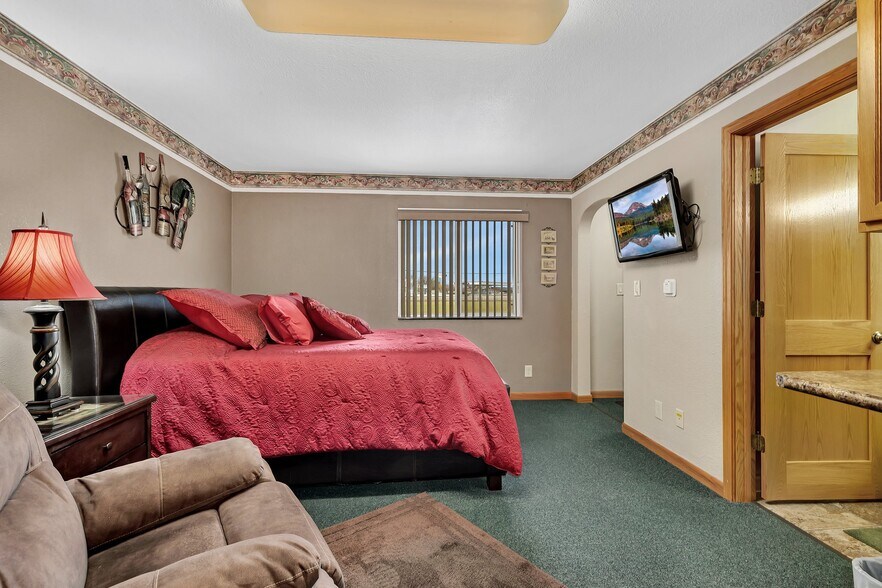 More Photos Of 720 Highway 10, Saint Cloud Hospitality For Sale