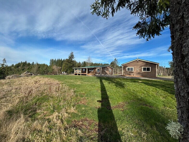 More Photos Of 27507 Nelson rd, Sandy Land For Sale