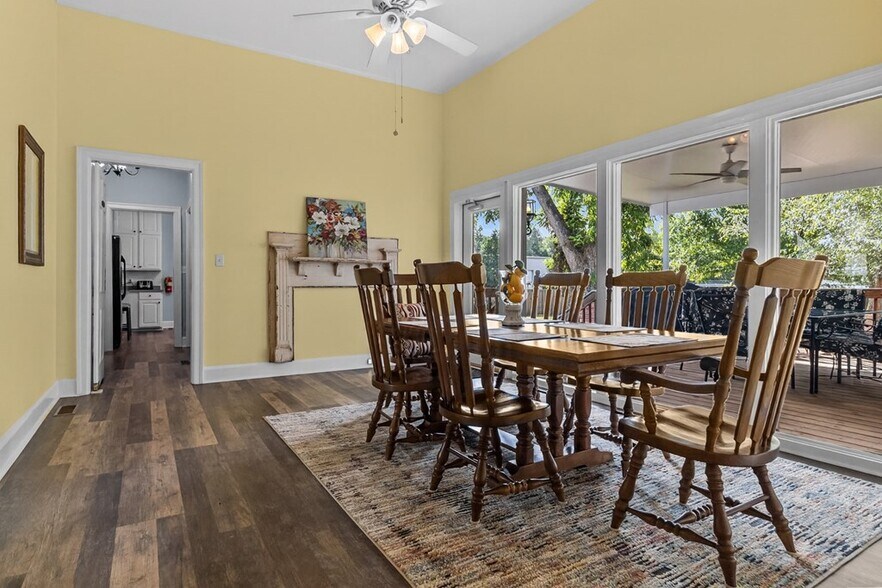 More Photos Of 235 Cedric St, Leesburg Office Residential For Lease