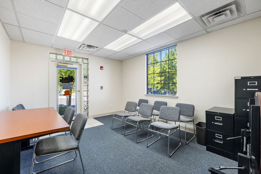 More Photos Of 221 N Marina St, Prescott Medical For Lease