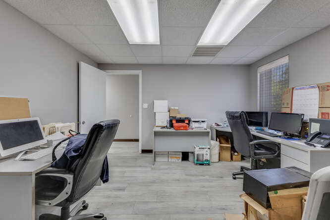 More Photos Of 2045 Corporate Dr S, Wilmington Warehouse For Lease