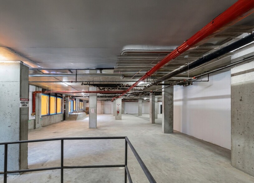 More Photos Of 40 Bruckner Blvd, Bronx Apartments For Lease
