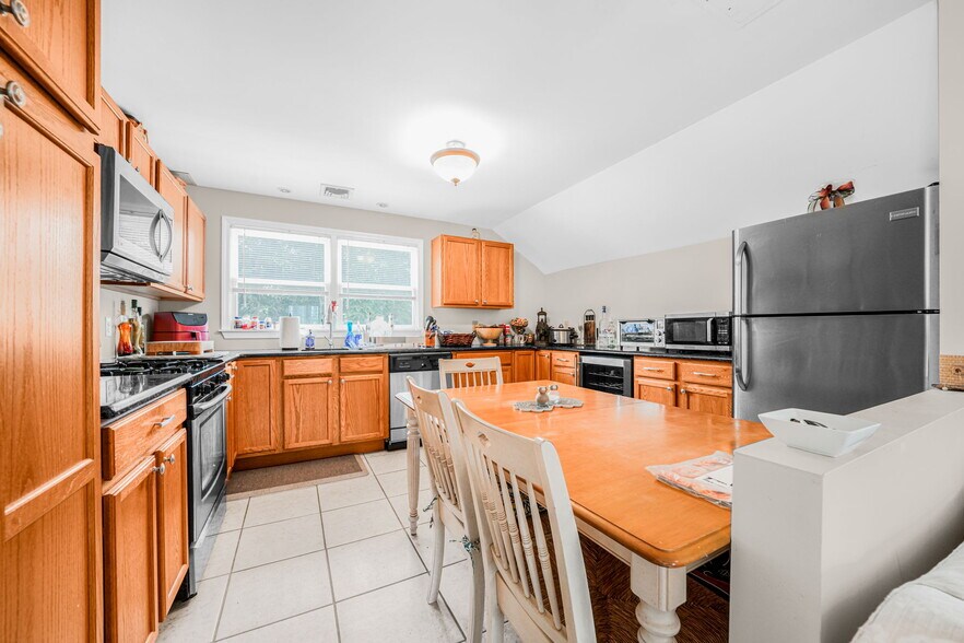 More Photos Of 12 Route 202, Montville General Retail For Sale