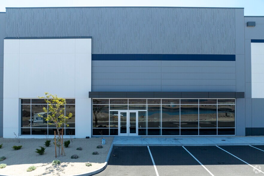 More Photos Of 500 Denmark Dr, Sparks Distribution For Lease