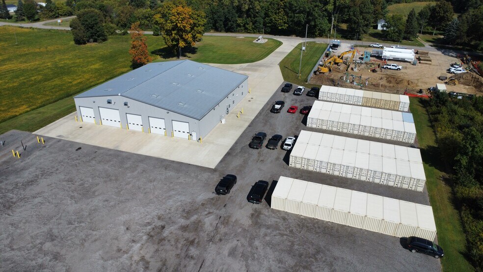 More Photos Of 1347 W Britton Rd, Morrice Truck Terminal For Sale