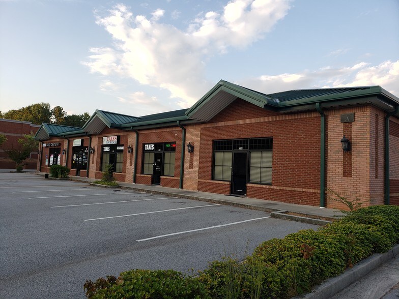 More Photos Of 4155 Lee St, Buford Unknown For Lease