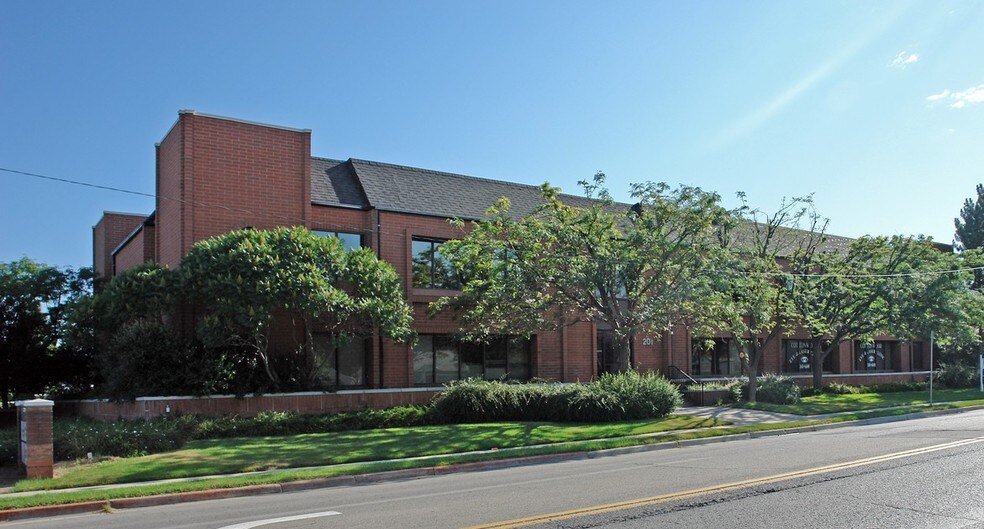 More Photos Of 201 E 5900 S, Murray Medical For Lease