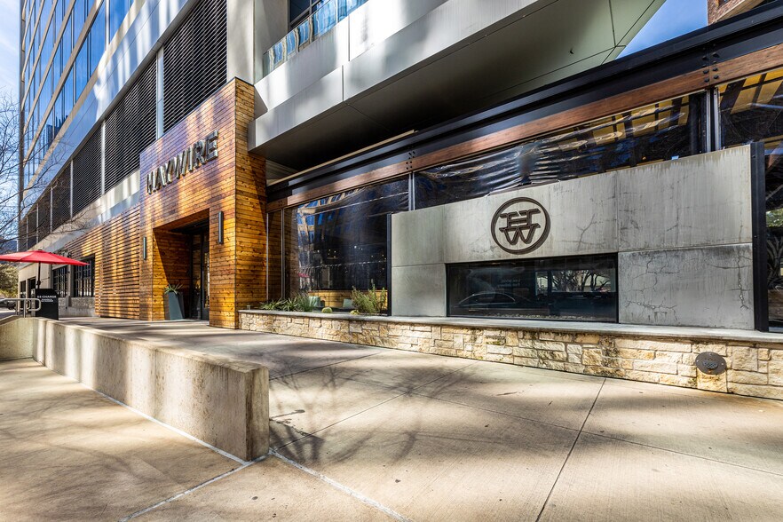 More Photos Of 1920 McKinney Ave, Dallas Office For Lease