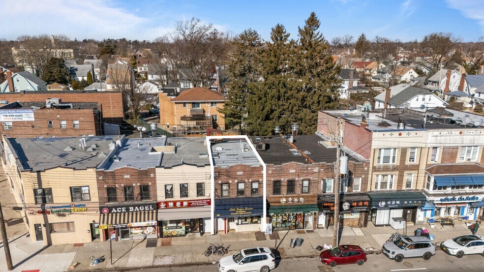 More Photos Of 253-09 Northern Blvd, Flushing Storefront Retail Residential For Sale