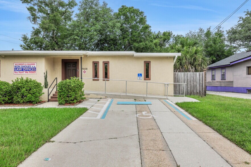 More Photos Of 4608 Norwood Ave, Jacksonville Office For Lease