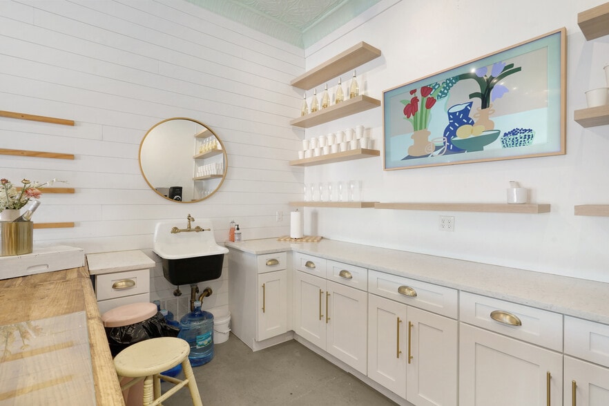 More Photos Of 63 San Marco Ave, Saint Augustine Storefront Retail Residential For Sale