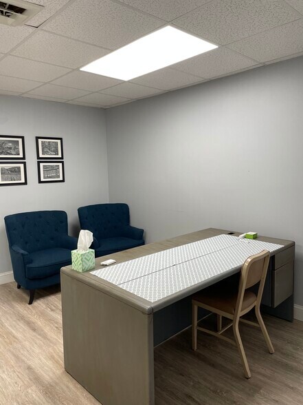 More Photos Of 9712 Belair Rd, Nottingham Medical For Lease