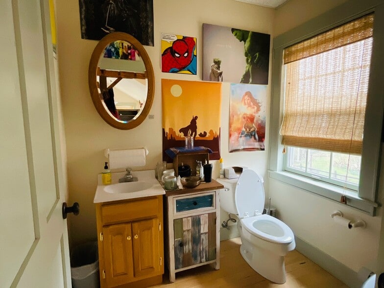 More Photos Of 168 Main St, Great Barrington Office For Sale