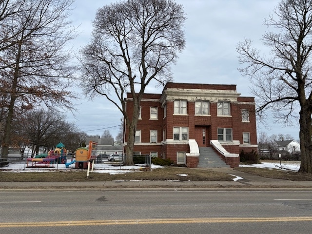Primary Photo Of 324 Wooster Rd N, Barberton Religious Facility For Sale