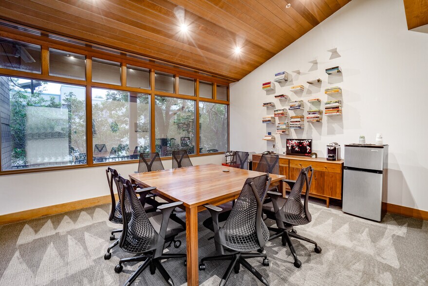 More Photos Of 17666 Fitch, Irvine Medical For Sale