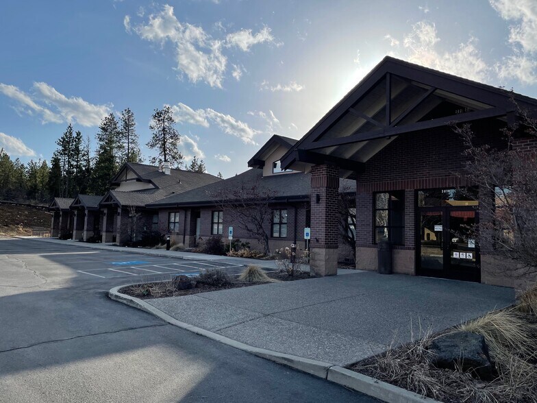 More Photos Of 3010 S Southeast Blvd, Spokane Office For Lease