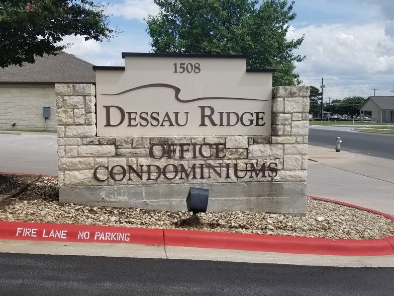 More Photos Of 1508 Dessau Ridge Ln, Austin Office For Lease