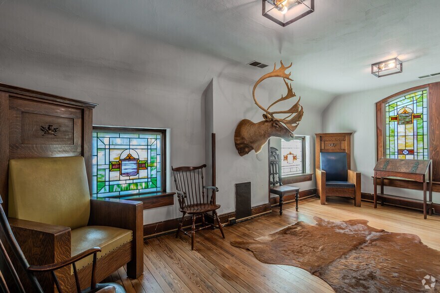 More Photos Of 618 Neil Ave, Columbus Religious Facility For Sale