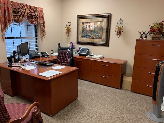 More Photos Of 4501 Northwest Freeway, Wichita Falls Loft Creative Space For Sale