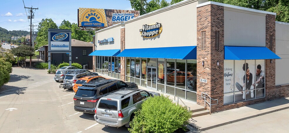More Photos Of 148 Tunnel Rd, Asheville Storefront For Sale