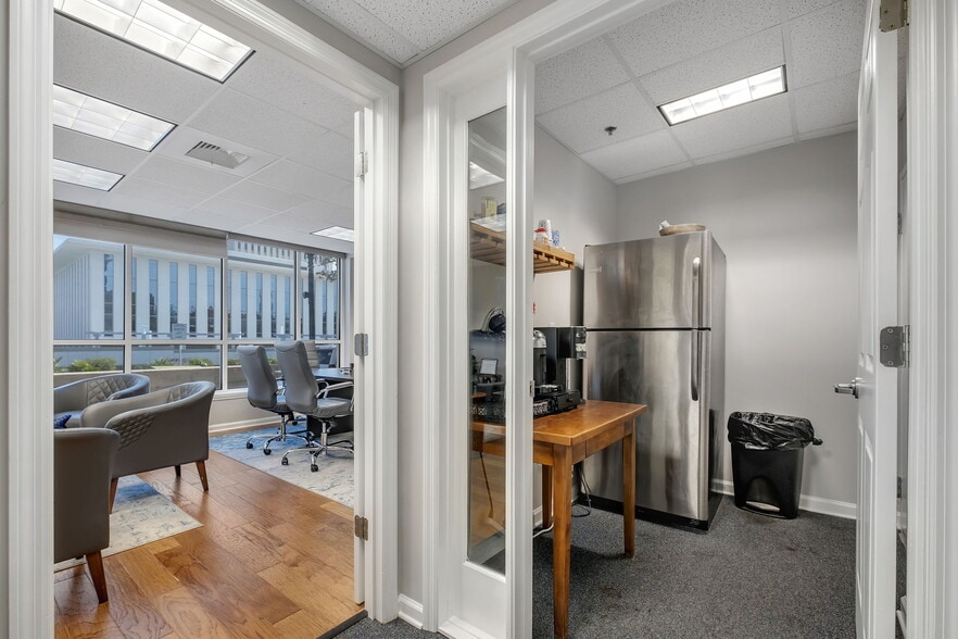More Photos Of 112 E Jefferson St, Tallahassee Office For Lease