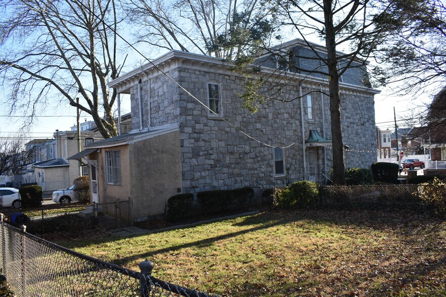 More Photos Of 401 Martin St, Philadelphia Religious Facility For Sale