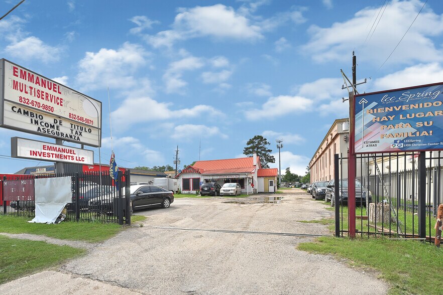 Primary Photo Of 1710 Cypress Creek Pkwy, Houston Office For Sale