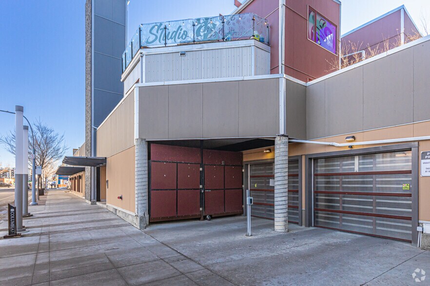 More Photos Of 11623-11633 105th Ave, Edmonton Office For Sale