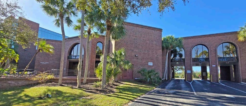 Primary Photo Of 1600 Tamiami Trl, Port Charlotte Office For Lease