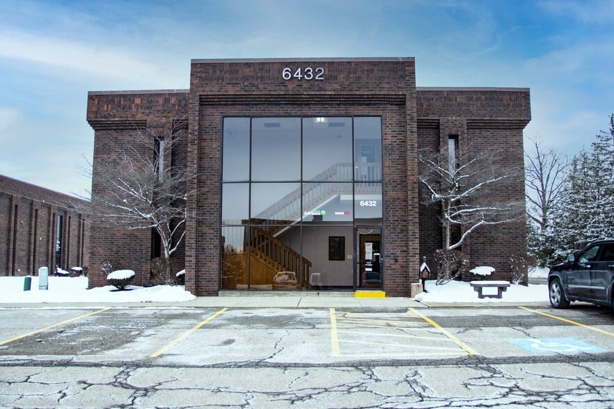 More Photos Of 6432 E Main St, Reynoldsburg Office For Lease