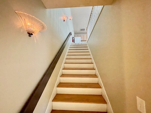 More Photos Of 475 Western Dr, Sikeston Flex For Sale