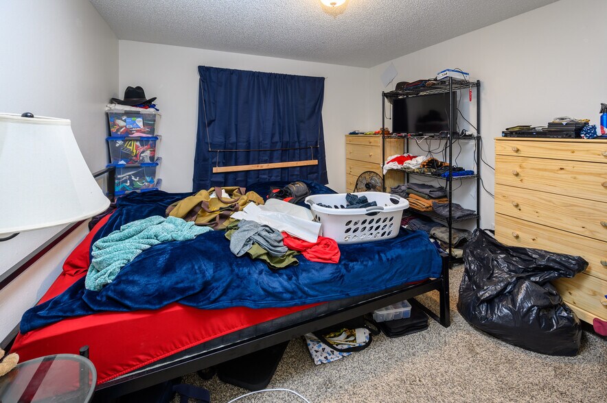 More Photos Of 2125 SW Xero Ln, Redmond Apartments For Sale