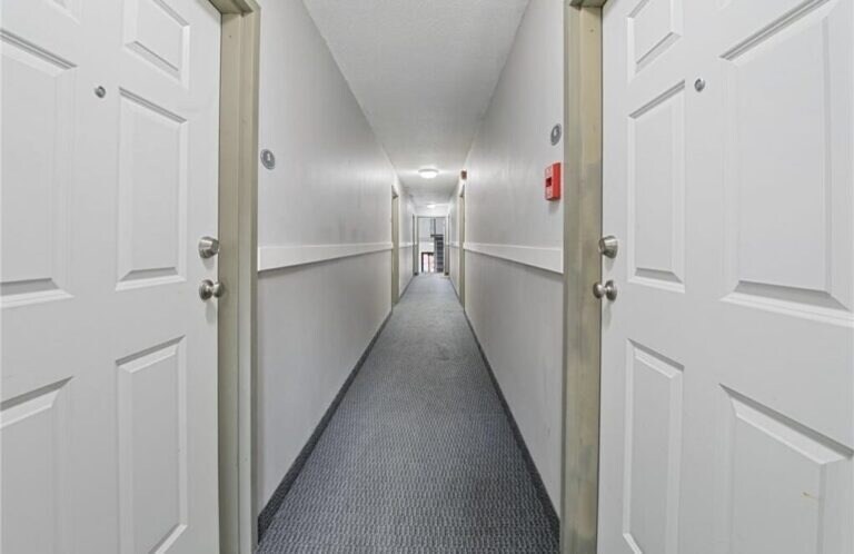 More Photos Of 1115 14th Ave SE, Minneapolis Apartments For Sale